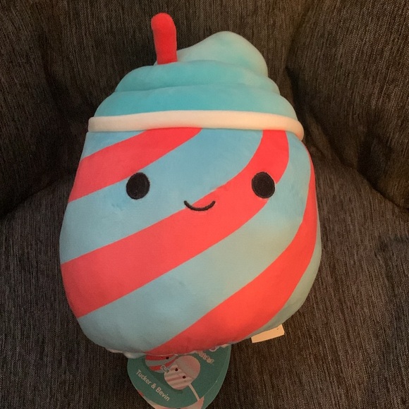 SquishMallows Tucker the Slurpee - Picture 5 of 5